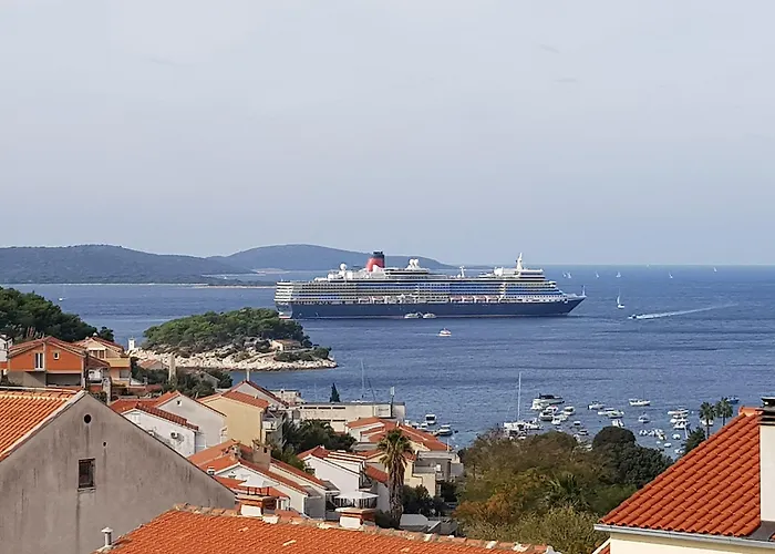 Paladina Gasthuis 3*